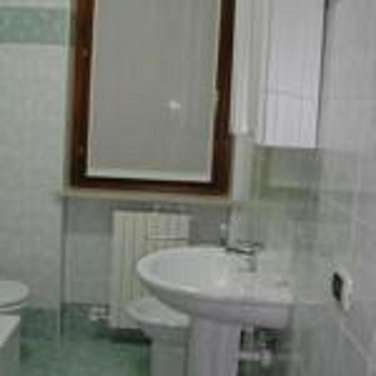 Апартаменты Casa Lavoro Vancanza Кастельнуово-дель-Гарда Номер фото